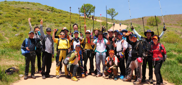 황매산 황매평전 밑에서 
