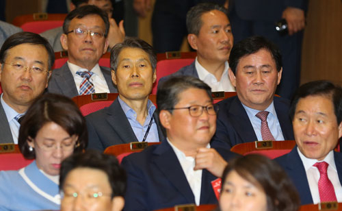 새누리당 최경환 의원(경산)과 조원진 의원(대구 달서병)