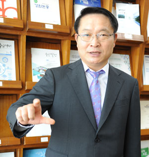 이주석 신임 대구경북연구원장은 