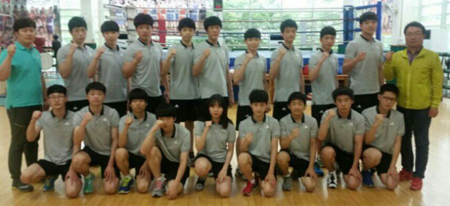 2016 전국종별복싱선수권대회에 참가한 대구체육중고 복싱 선수단. 대구체고 제공
