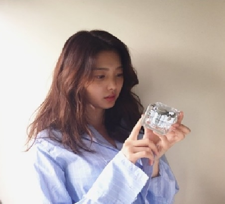 사진. 엄현경 인스타그램