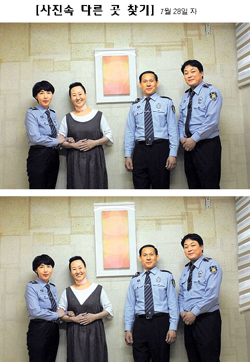대구구치소 종교실이 한지 벽지로 교체돼 수감자들에게 호응을 얻고 있다. 양향옥(왼쪽에서 두 번째) 한국화 작가의 재능기부로 벽지 교체가 진행됐고 칙칙하던 실내가 따뜻하고 아늑한 공간으로 변신했다.