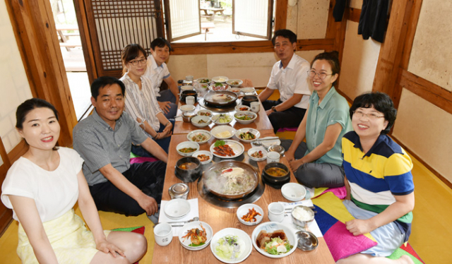 경북관광공사 직원들이 