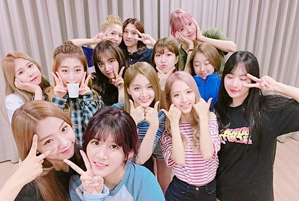 사진. 우주소녀 인스타그램