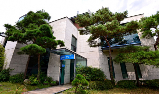 김춘수 작 