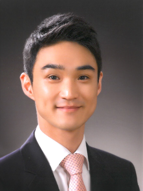 박근혜 대통령 라오스 방문에 동행할 경제사절단 명단에 대구 대표 청년기업가 (주)애플애드벤처 장기진 대표가 선정됐다.