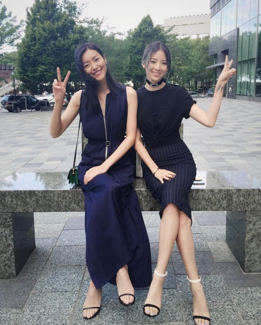 사진. 리우웬 인스타그램