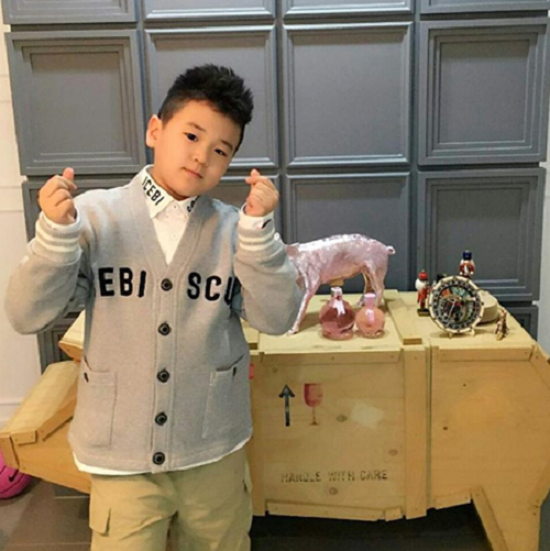 사진. 윤후 팬 인스타그램