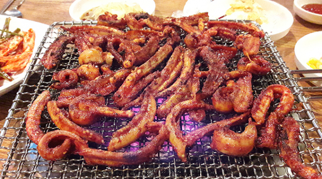 양념 곰장어.