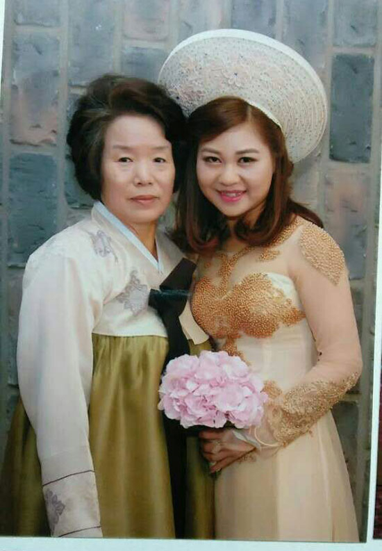 대상 김정숙 씨와 베트남 며느리 딘디 씨.