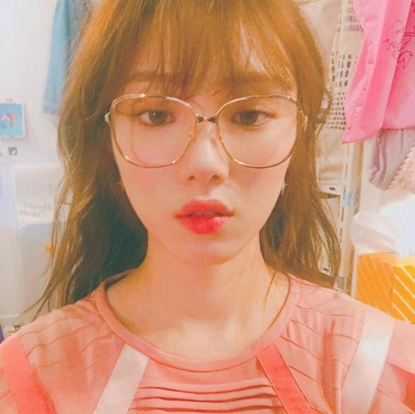 사진. 이성경 인스타그램