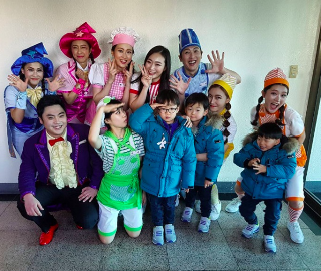 삼둥이, 송일국, 대한 민국 만세 / 사진출처 - 송일국 인스타그램 제공