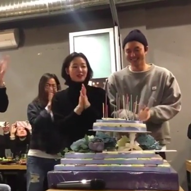 사진 출처 - 김고은 공식 팬카페 아르제니아 인스타그램 영상캡처