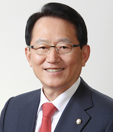 20대 국회 첫 당선무효 사례가 된 김종태(68·상주ㆍ군위ㆍ의성ㆍ청송) 새누리당 의원. 연합뉴스