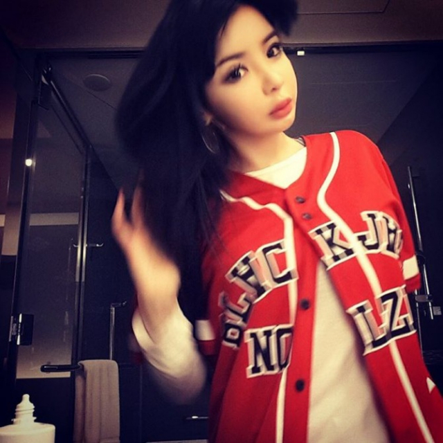 사진.박봄 인스타그램