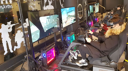 국내 최초의 VR 게임방인 