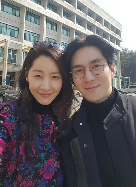 사진. 얼반웍스이엔티 공식 인스타그램