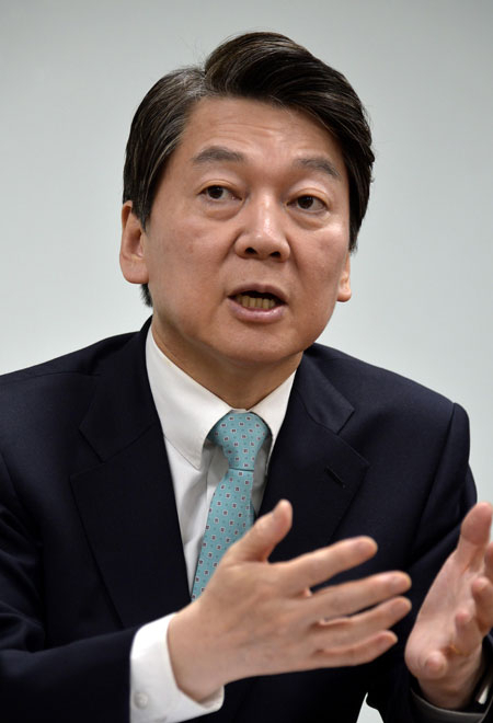 안철수 전 국민의당 대표가 29일 매일신문과의 인터뷰에서 대구경북 정책공약 등에 대한 자신의 입장을 밝혔다. 이채근 기자