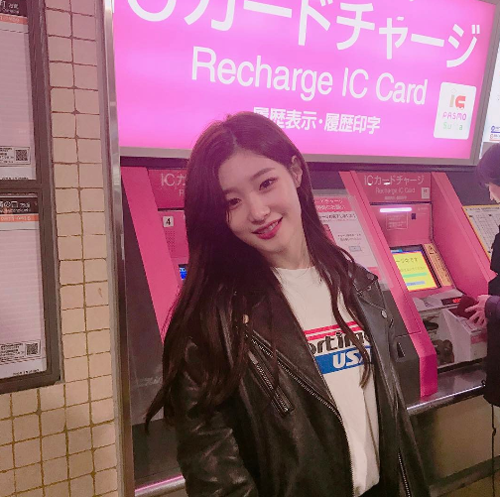 사진.정채연 인스타그램