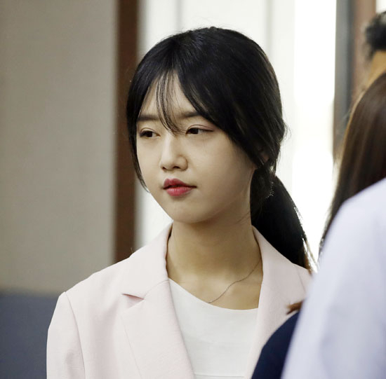 바른정당 유승민 대선후보의 딸 유담 씨