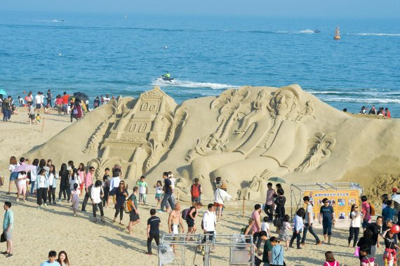 부산 해운대 모래축제.해운대구 제공