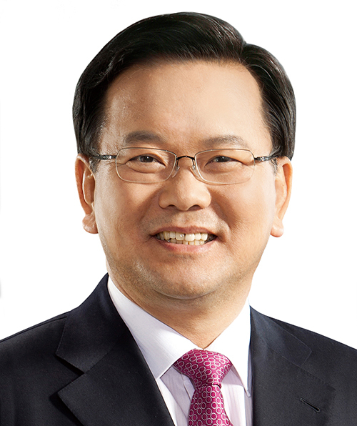 김부겸 신임 행정자치부 장관 후보자는 대구 출신의 4선 의원으로, 