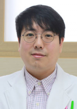 송창현 대구파티마병원 피부과 과장