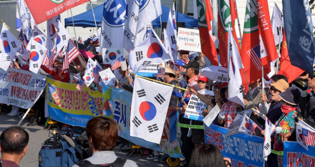 22일 오후 성주 소성리 보건진료소 앞에서 사드(THAAD