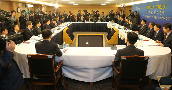지난해 대구에서 국무총리 주재로 열린 제5차 규제개혁 현장점검회의에서 대구시는 