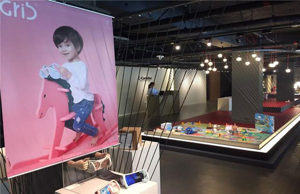 스타트업 제품들을 전시
