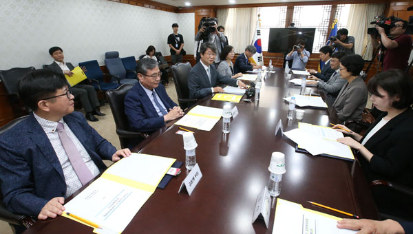 24일 오후 정부서울청사에서 신고리 5