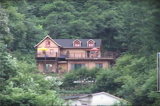 누드펜션 / 사진출처 - 온라인 커뮤니티 캡쳐