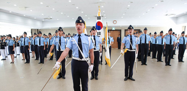영진전문대학은 최근 대학 글로벌캠퍼스에서 제3기 공군부사관학군단 입단식을 개최했다.