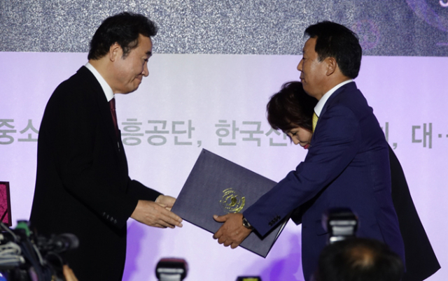 14일 서울 코엑스서 열린 \