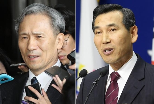 김관진 전 국방부 장관(왼쪽), 임관빈 전 국방부 정책실장. 자료사진 연합뉴스