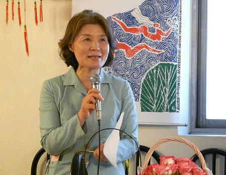 권오을 전 국회의원의 부인 배영숙 씨가 