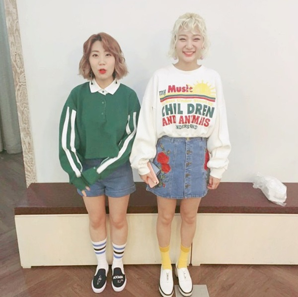 사진.볼빨간 사춘기