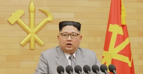 김정은 북한 노동당 위원장이 1일 오전 중앙위원회 청사에서 신년사를 발표하고 있다. 평양 조선중앙통신=연합뉴스