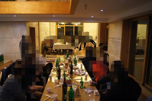 김학의 전 법무부차관이 성접대를 받았다는 가장 강력한 증거로 제시된 동영상의 일부분. 매일신문DB