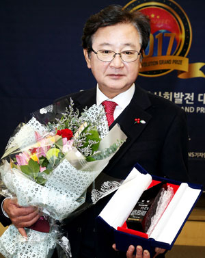 권영세 안동시장은 