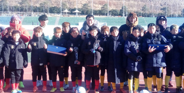 달성군이 전국 최적의 축구 동계훈련장으로 떠오르고 있다. 달성군축구협회가 개최한 \