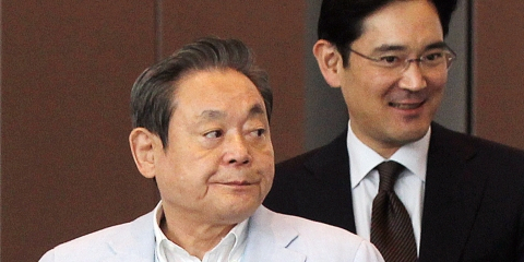 함께 집행유예 선고를 경험한 이건희(왼쪽) 삼성그룹 회장, 이재용 삼성전자 부회장 부자. 매일신문DB