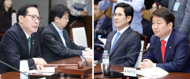 14일 오후 용산 국방부에서 열린 대구 군공항 이전부지 선정위원회에 권영진(맨 오른쪽) 대구시장과 김장주 경북 부지사가 참석한 가운데 송영무(왼쪽) 국방부장관이 회의를 주재하고 있다. 연합뉴스