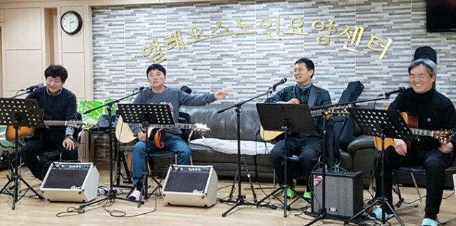 어울림통기타동호회는 전체 공연