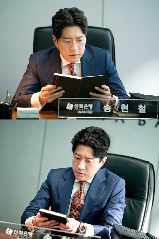 사진. 에이스토리