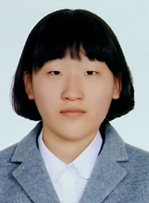중학생부 최우수 수상자 이수경 양