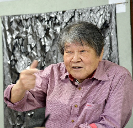 최병소 작가