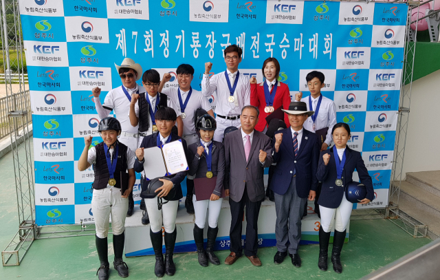 안동시승마협회는 지난 8일부터 10일까지 상주에서 열린 