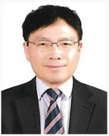 조성철 상임이사