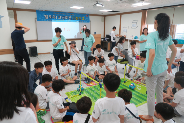 지난 5월 북부도서관서 열린 초등학생 대상 코딩로봇드림리그. 북부도서관 제공
